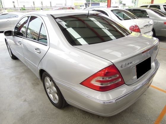 賓士 C-Class C 240 照片10