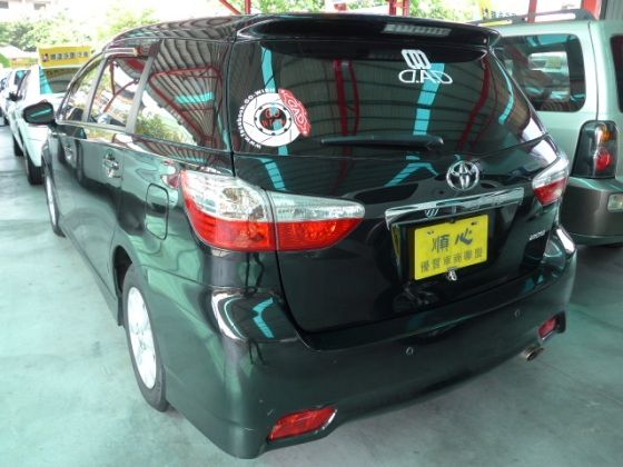 Toyota豐田 Wish  照片10