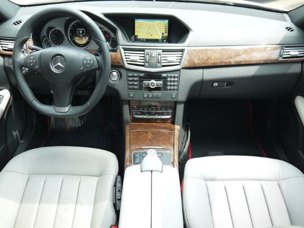 2012年式 Benz E350 照片6