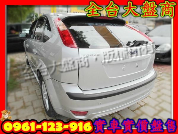 2005年Ford福特Focus 5D銀 照片9