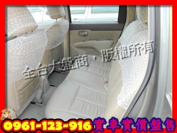 2008年issan日產Livina灰	 照片5