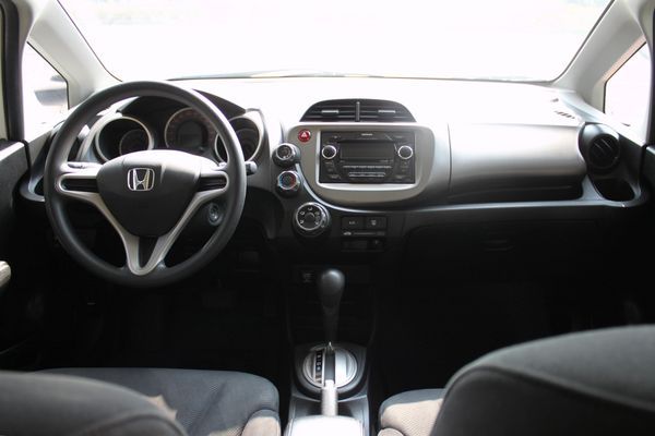 Honda FIT 頂級版 無限大包 照片3