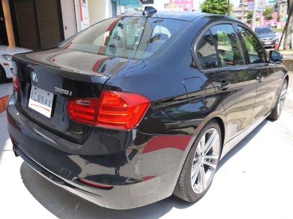 2012年 BMW 328i 照片3