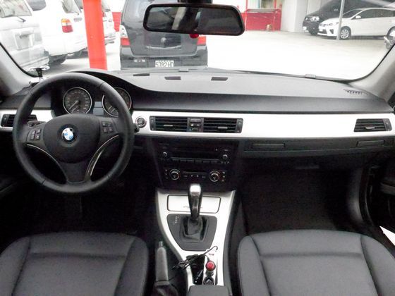 BMW 寶馬 3系列 328 Ci 照片2