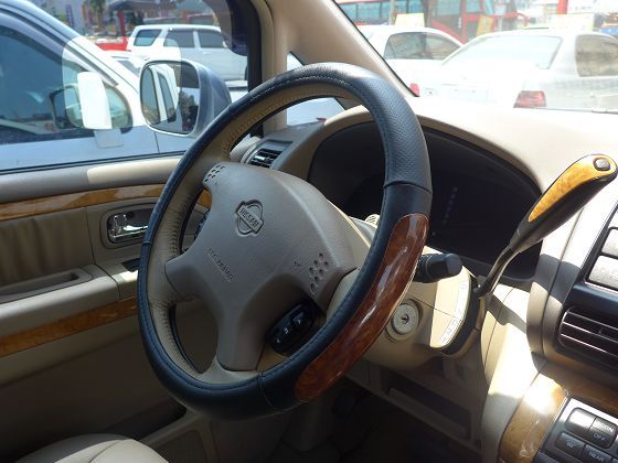 Nissan 日產 Serena QRV 照片5