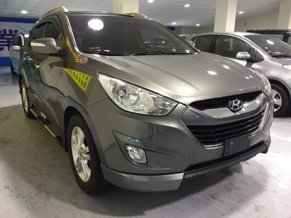 13 IX35 柴油 2.0 可全貸 照片2