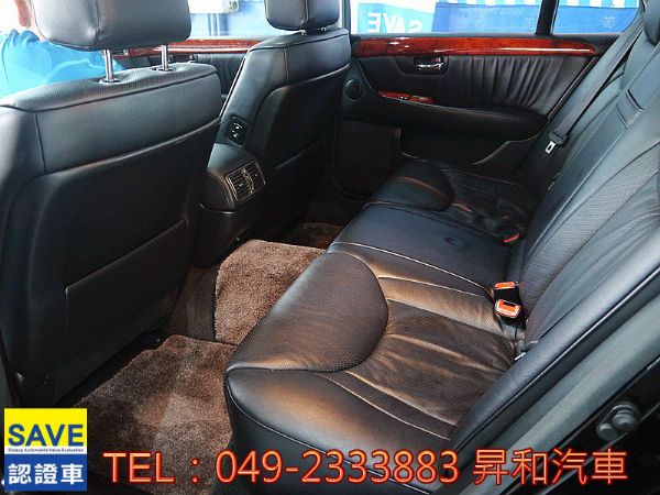 2004年凌志 LS430 4.3 黑 照片5