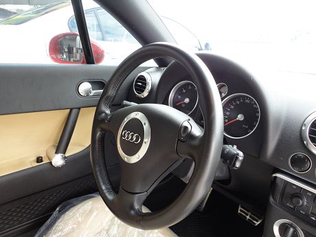 Audi 奧迪 TT 照片3