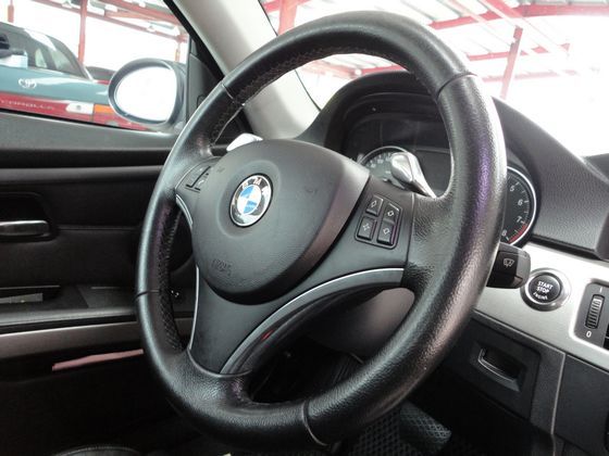 BMW 寶馬 335ci 照片3