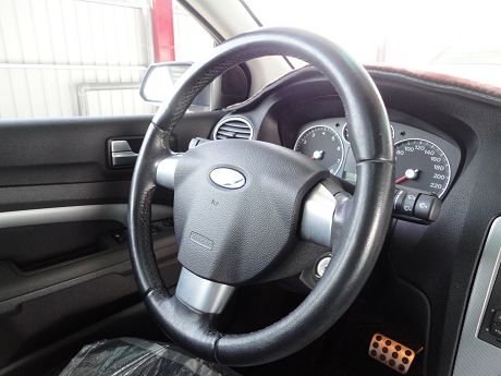 Ford 福特 Focus 2.0 照片3