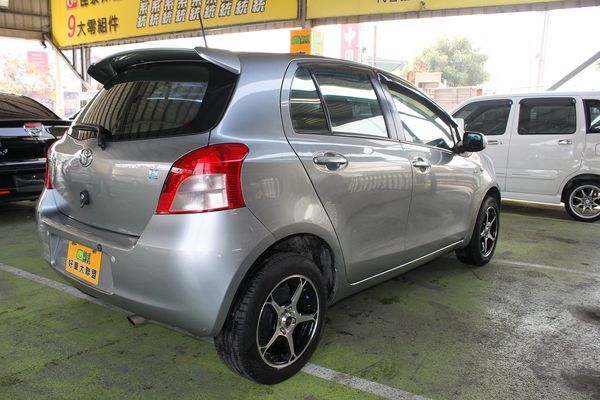 尊翔汽車 Yaris 亞力士 照片8