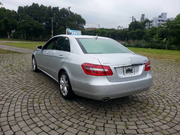 賓士 2011年 W212 E200 照片5