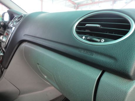 Ford 福特 Focus 柴油 照片6