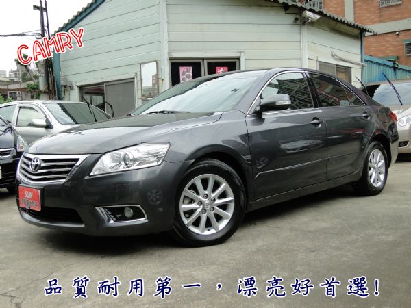 CAMRY 2.4豪華~原廠保養只跑4萬 照片2