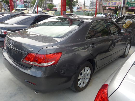 Toyota豐田  Camry  2.0 照片9