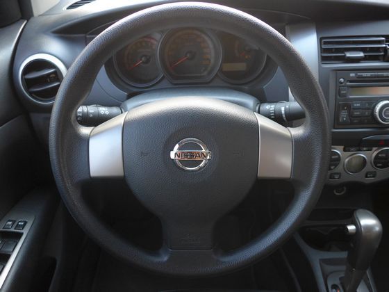 Nissan 日產  Livina 照片5