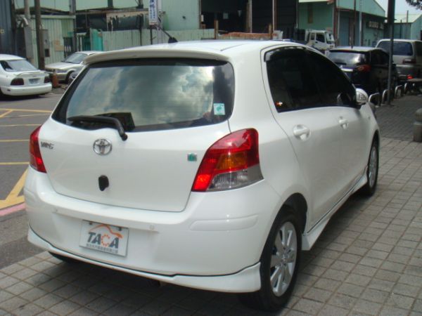 TOYOTA YARIS 照片2
