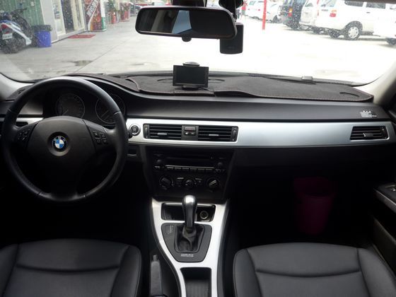BMW 寶馬  3系列  320 照片2
