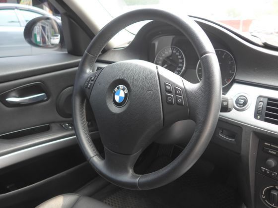 BMW 寶馬  3系列  320 照片5