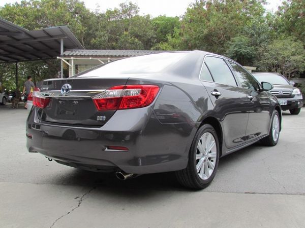 2012 豐田 Camry 油電車 照片5