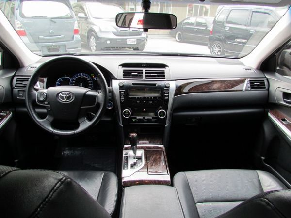2012 豐田 Camry 油電車 照片8
