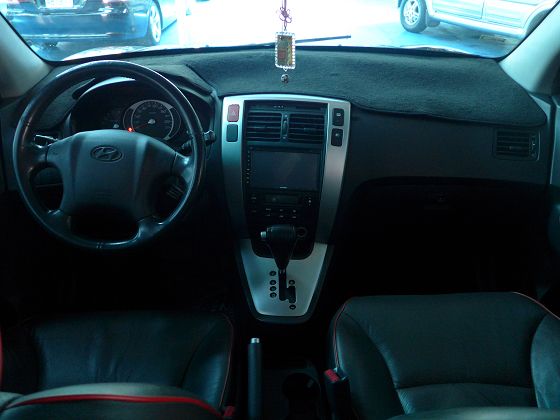 Hyundai 現代  Tucson柴油 照片2