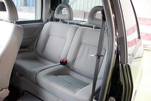  VW 福斯 LUPO 1.4 黑 雙安 照片4