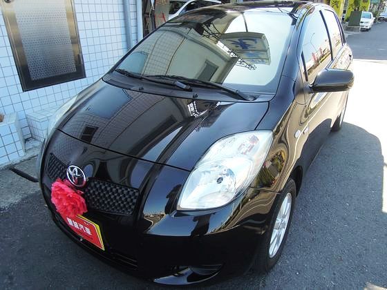 Toyota豐田  Yaris 照片1