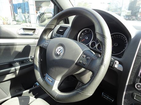 VW 福斯 Golf GTI 照片3