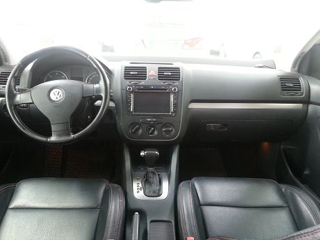 VW 福斯 Golf TDi 照片2