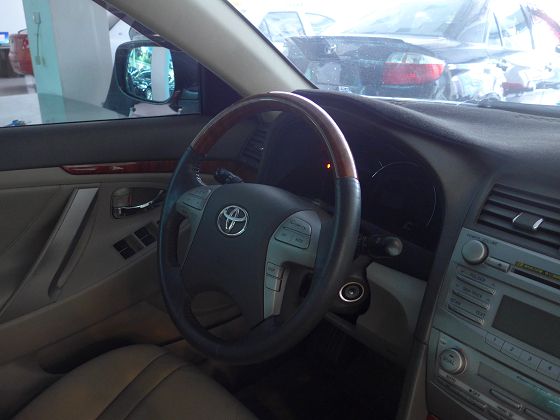  Toyota豐田  Camry  照片3