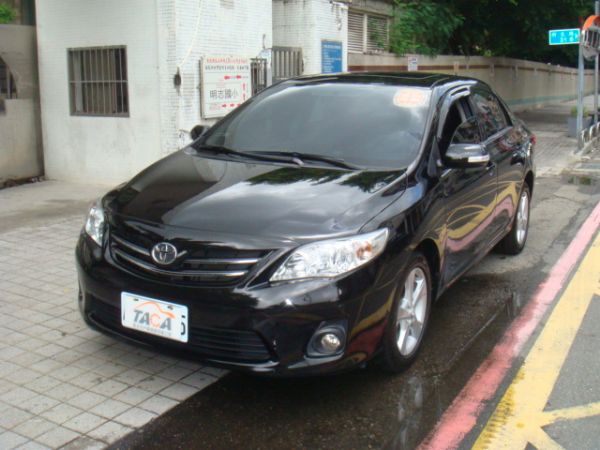 TOYOTA ALTIS 照片1