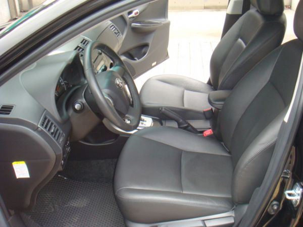 TOYOTA ALTIS 照片7