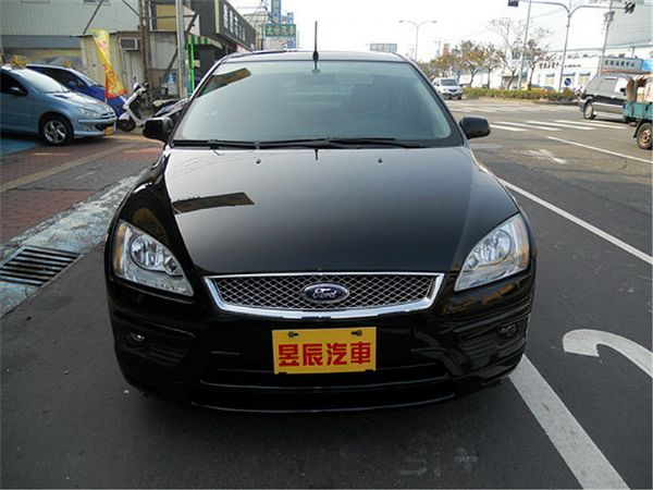 FORD 福特 Focus  照片3