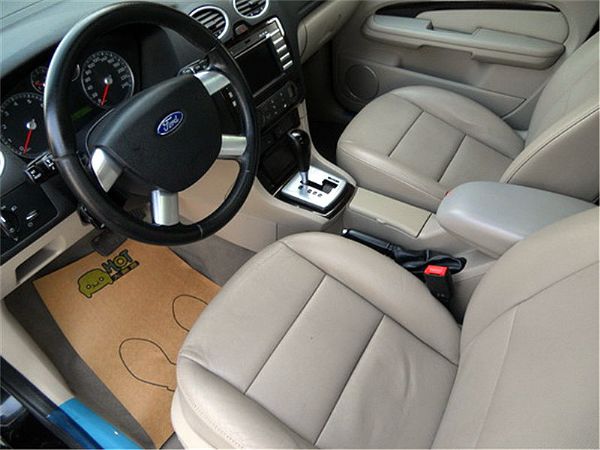 FORD 福特 Focus  照片6