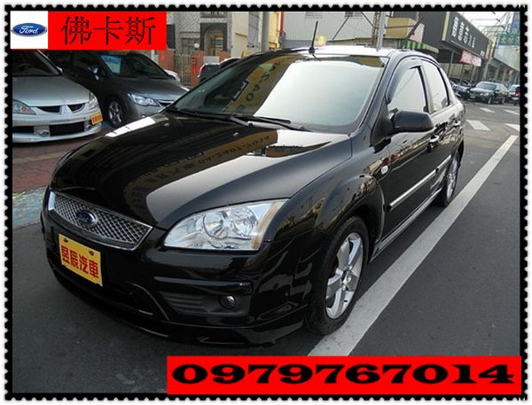 FORD 福特 Focus  照片1