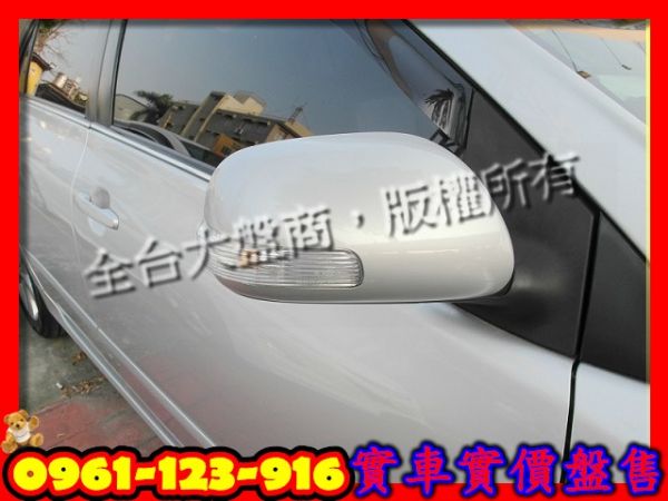 2011年Toyota豐田Altis 銀 照片8