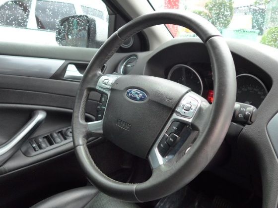 Ford 福特 Mondeo TDCI 照片3