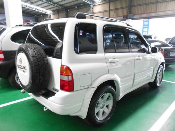 鈴木Grand Vitara 2.0白 照片10