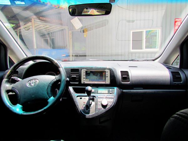 2008年 豐田 Wish 2.0 銀 照片7