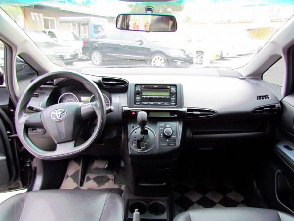 2012年 豐田 Wish 2.0 黑 照片8