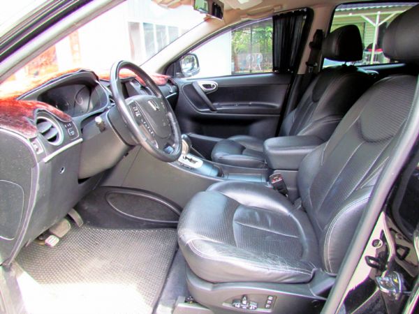 2011年 納智捷 7SUV 2.2 黑 照片7