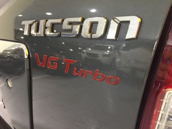 06 TUCSON 2.0 柴 可全貸 照片10