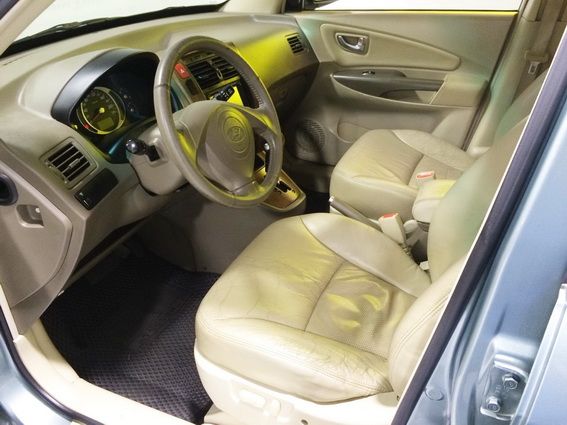 06 TUCSON 2.0 柴 可全貸 照片4