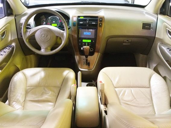 06 TUCSON 2.0 柴 可全貸 照片5