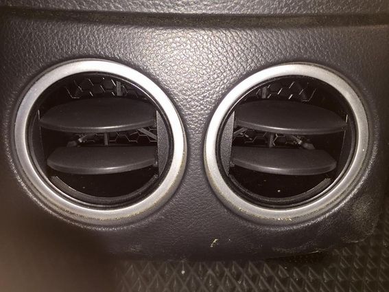 11 SUV 2.2 可全貸免保人 照片10