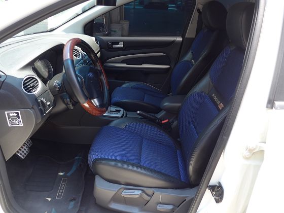  Ford 福特  Focus 照片6