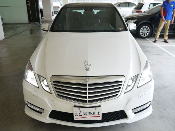 2013年 Benz E350 全景 照片2