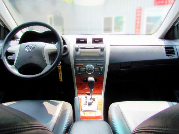 2010年 豐田 Altis 1.8 銀 照片8