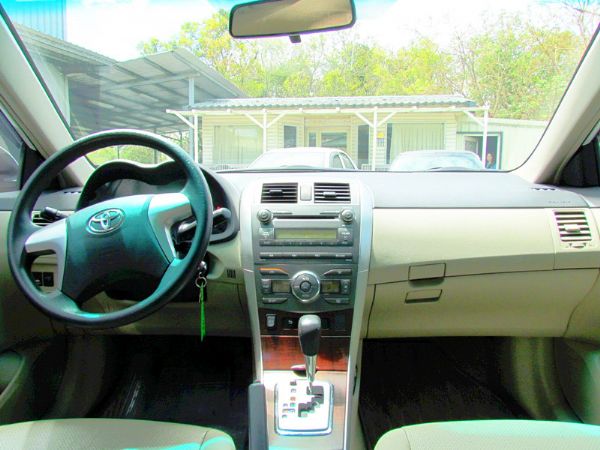 2012年 豐田 Altis 1.8白 照片5